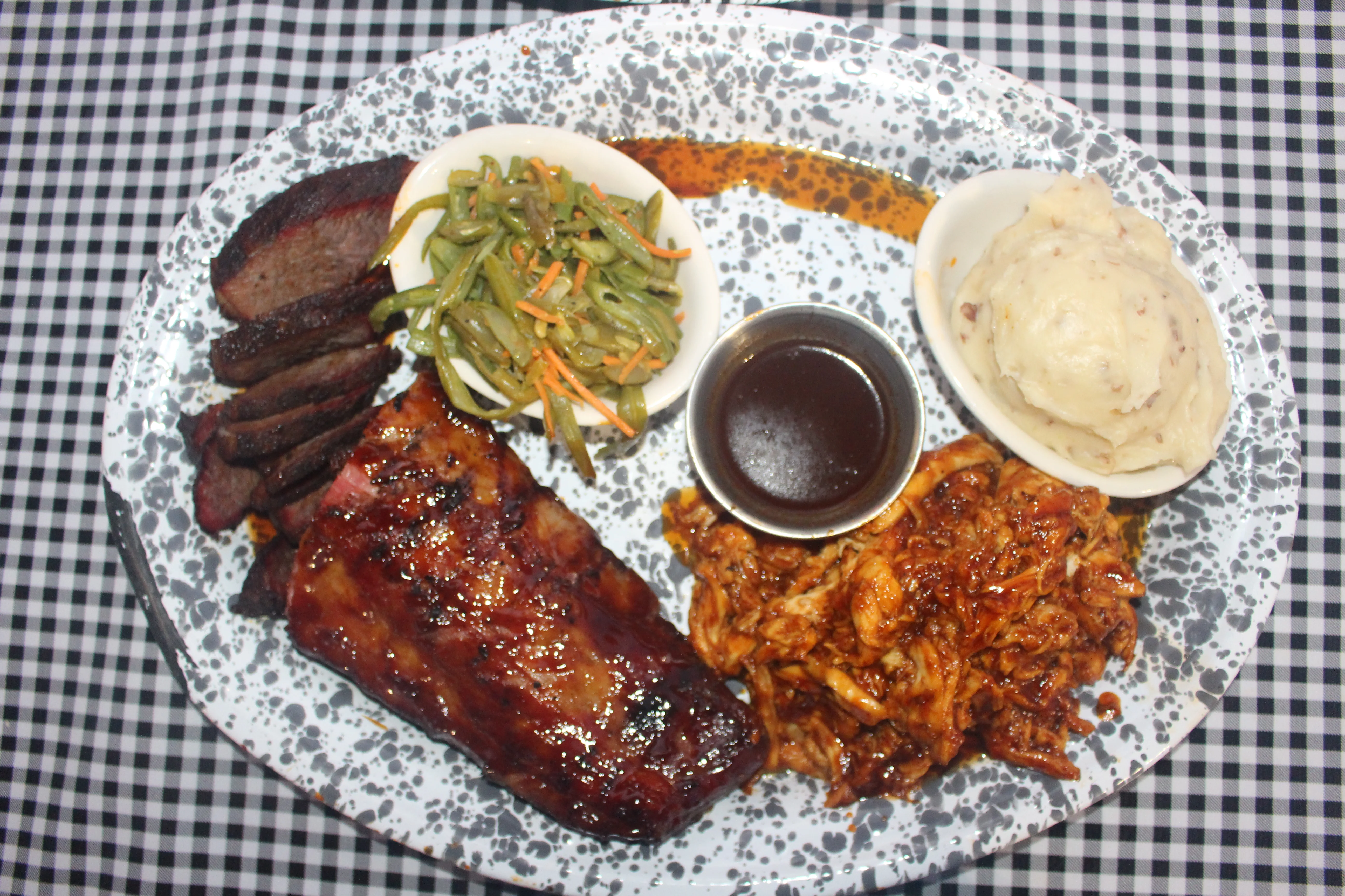 lucilles_meat